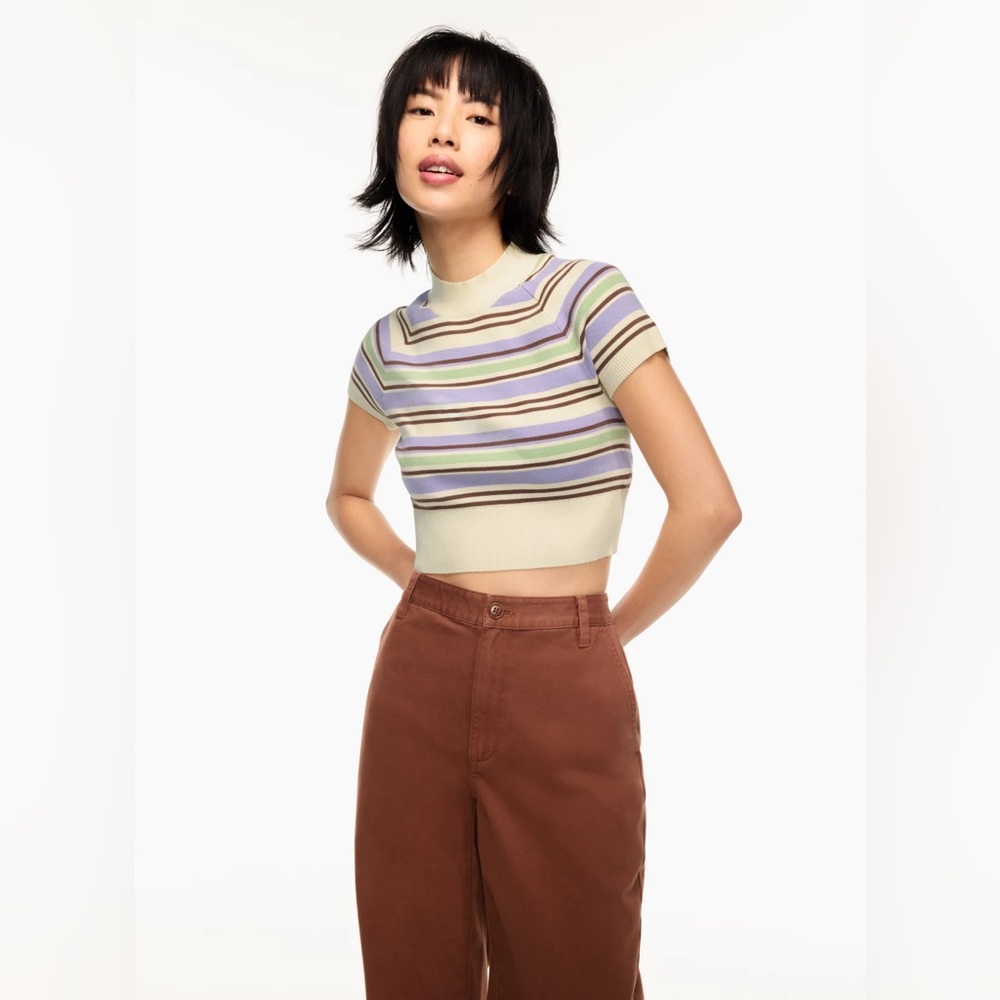 NWOT Aritzia Sunday Best Hardy Mockneck in Vanilla Ygrt/Lavandin in size XS
